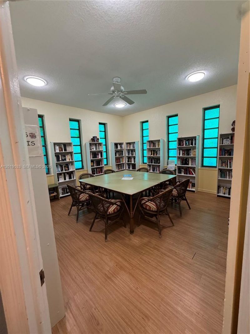 5131 W Oakland Park Blvd, Unit 106, Lauderdale Lakes, FL 33313 Photo