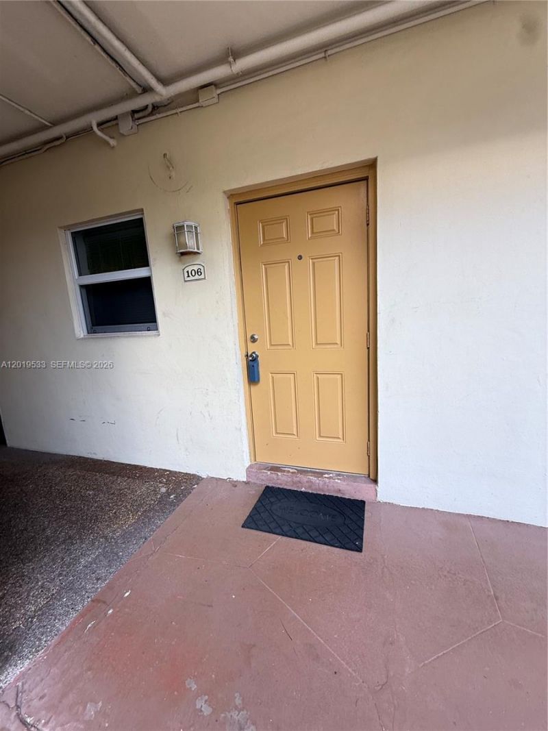 5131 W Oakland Park Blvd, Unit 106, Lauderdale Lakes, FL 33313 Photo