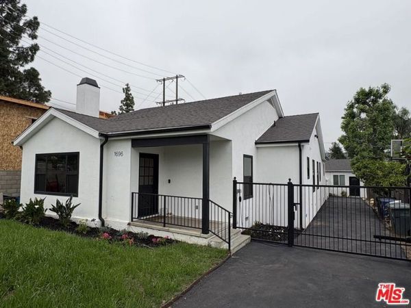 1696 N Altadena Drive, Altadena, CA 91001
