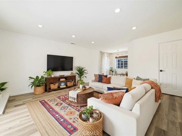 101 W Spring, Unit C, Long Beach, CA 90806