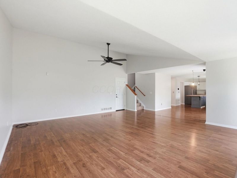 7215 Laver Lane, Westerville, OH 43082 Photo 10