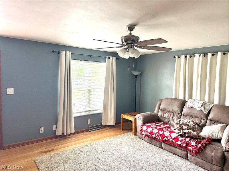 12 Cross Street, Bridgeport, OH 43912 Photo 6