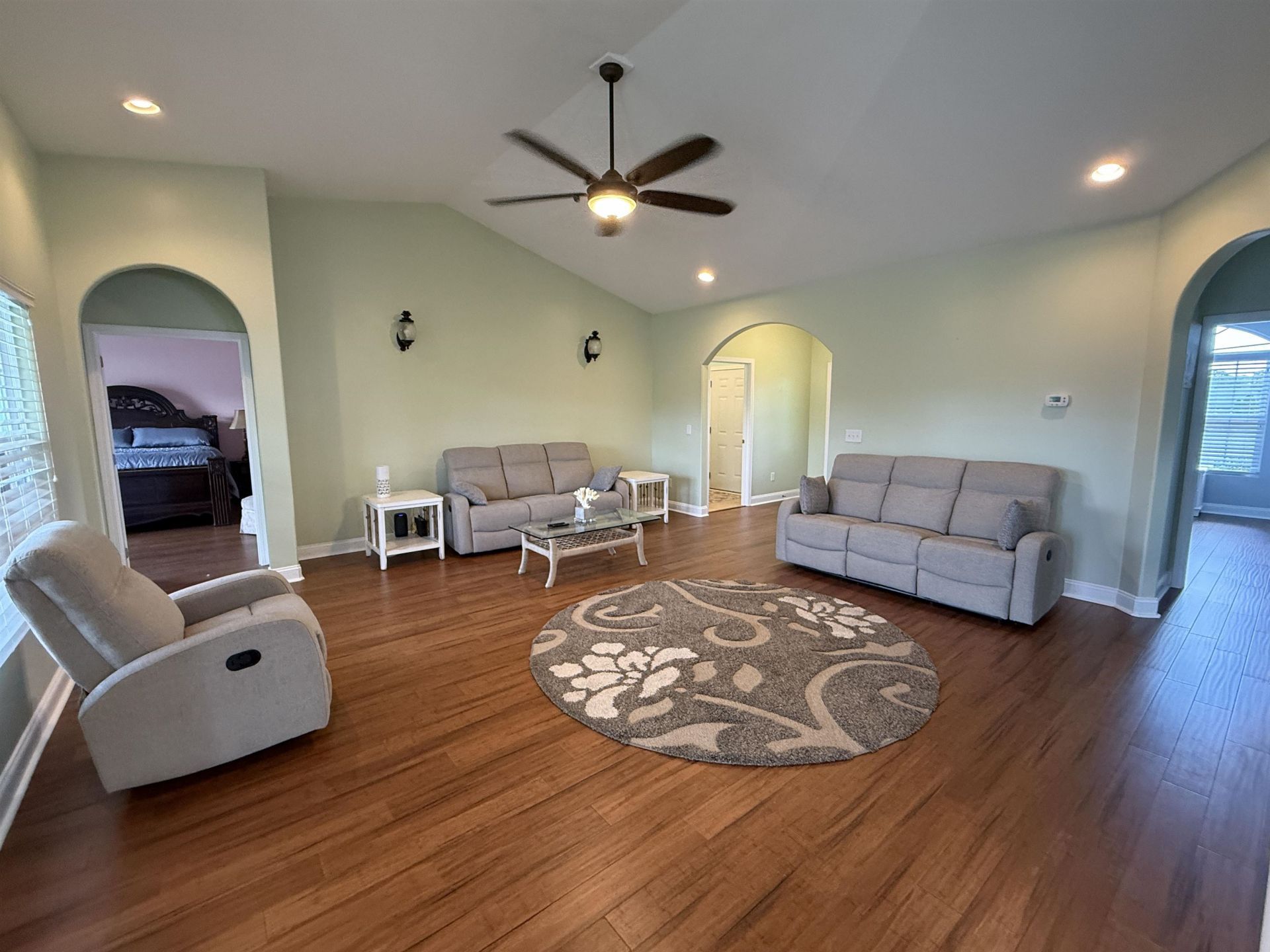 1165 6th Ave. S Photo 6