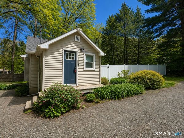 23 Pootatuck , Newtown, CT 06482