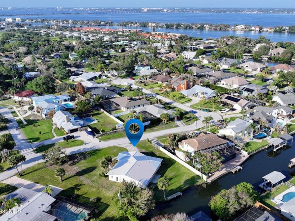 515 Inwood Lane, Indian Harbour Beach, FL 32937