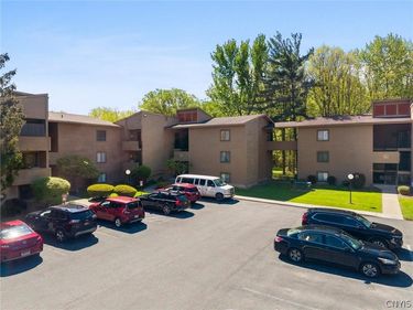 266 Watertree Drive, East Syracuse, NY 13057