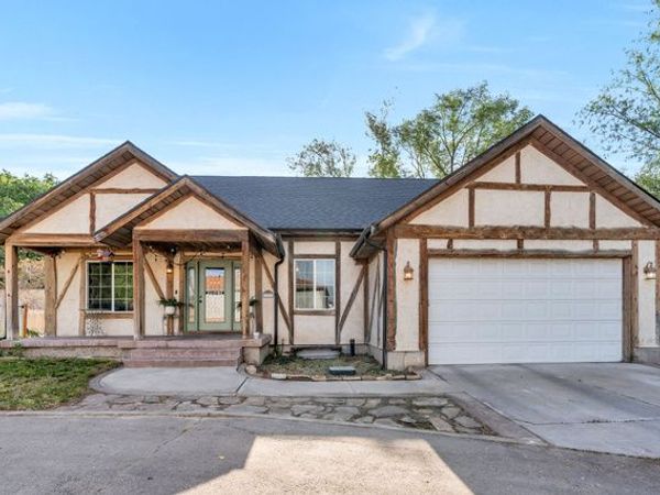 1727 S SANDHILL RD , Orem, UT 84058