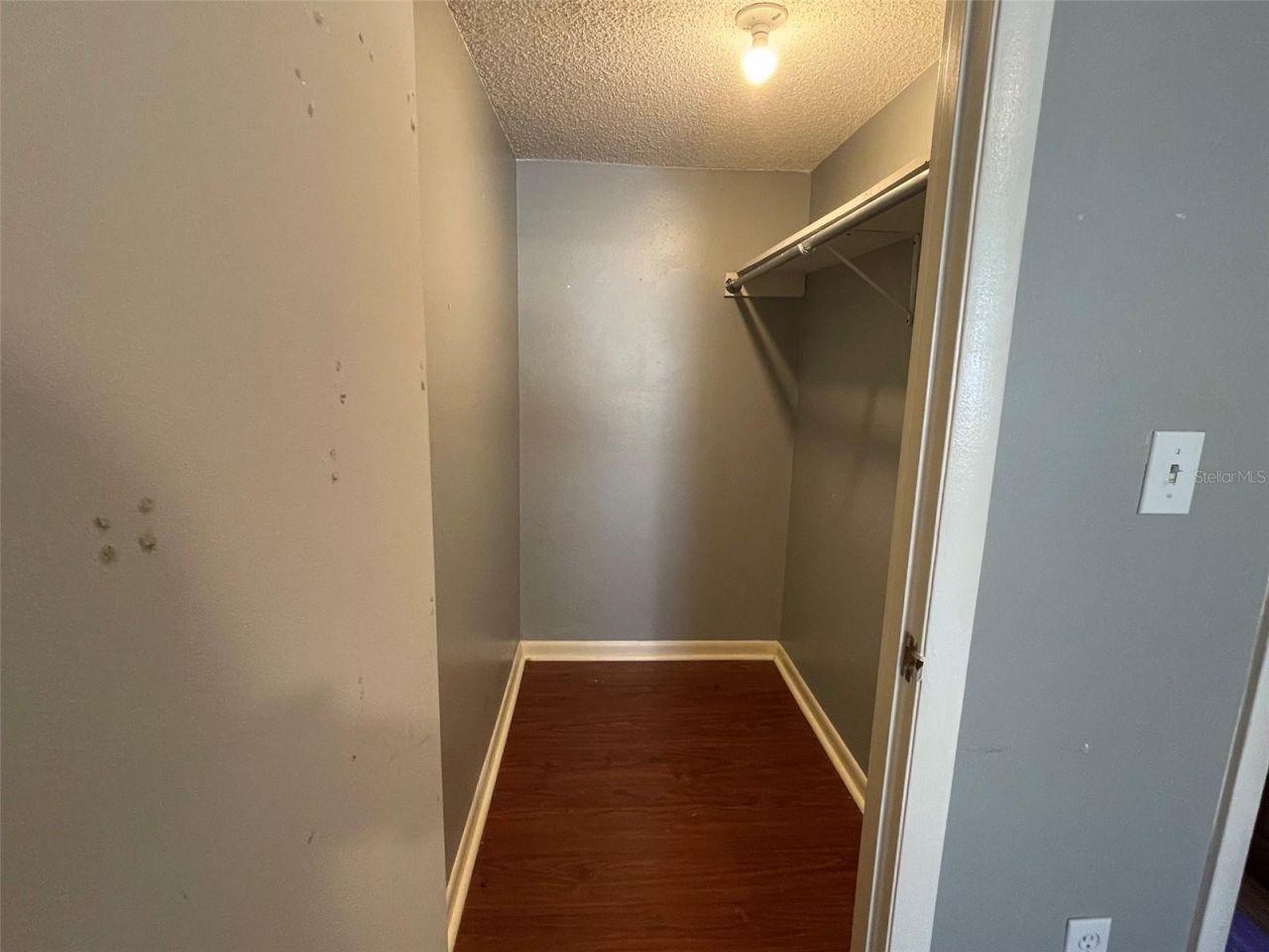 208 NE Monroe Circle N, Unit 307, Saint Petersburg, FL 33702 Photo
