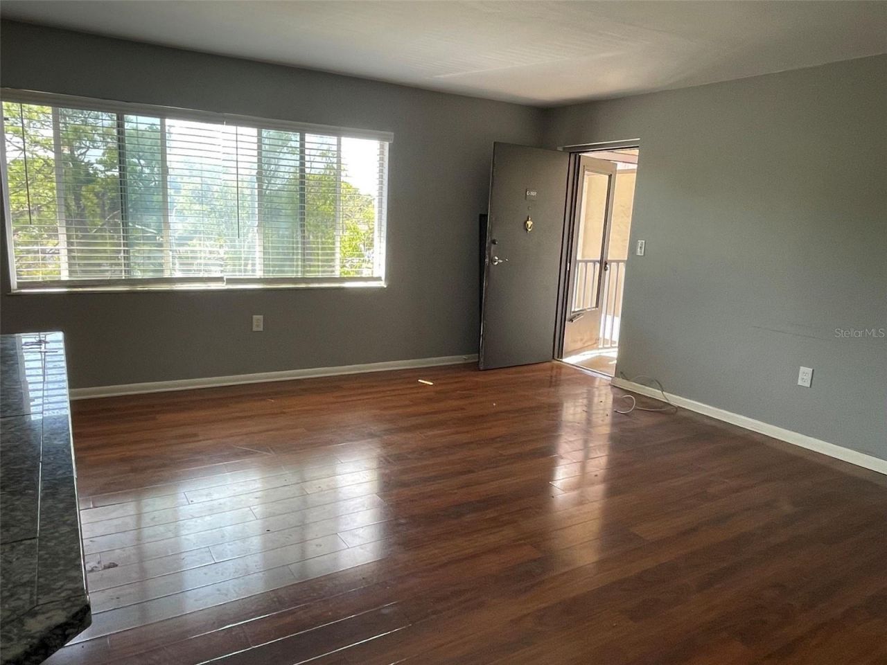 208 NE Monroe Circle N, Unit 307, Saint Petersburg, FL 33702 Photo