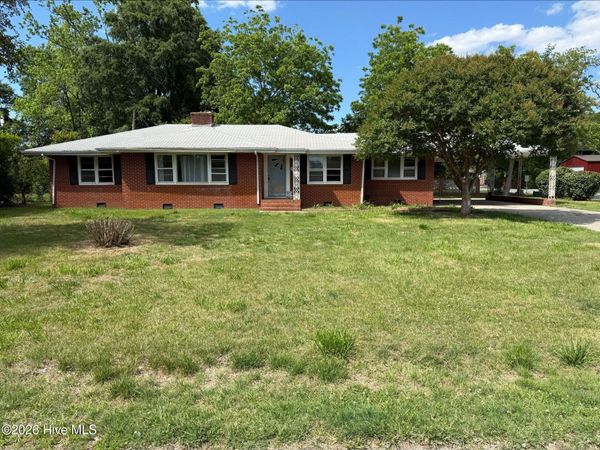 219 Fourth Street , Ayden, NC 28513