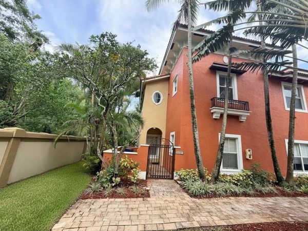 3307 Merrick Lane, Unit 1004, Margate, FL 33063