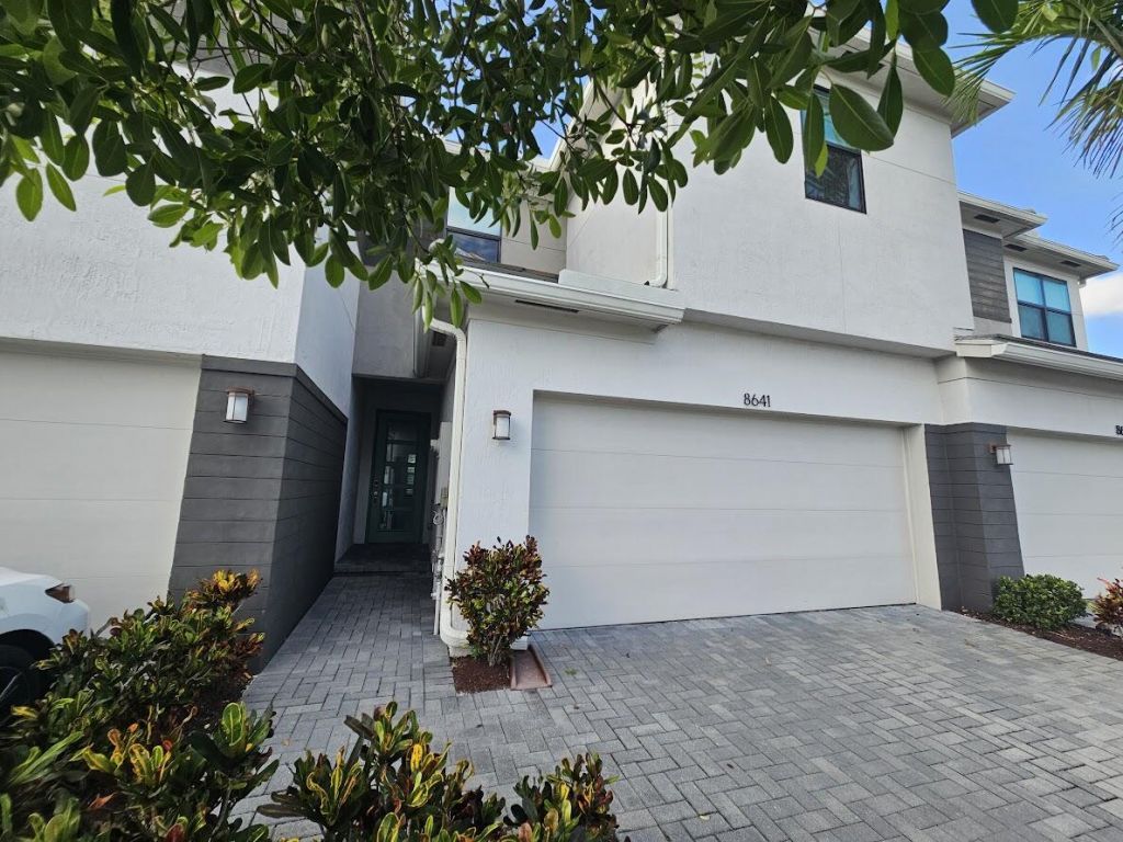 8641 Antarus Drive, Lake Worth, FL 33467 Photo