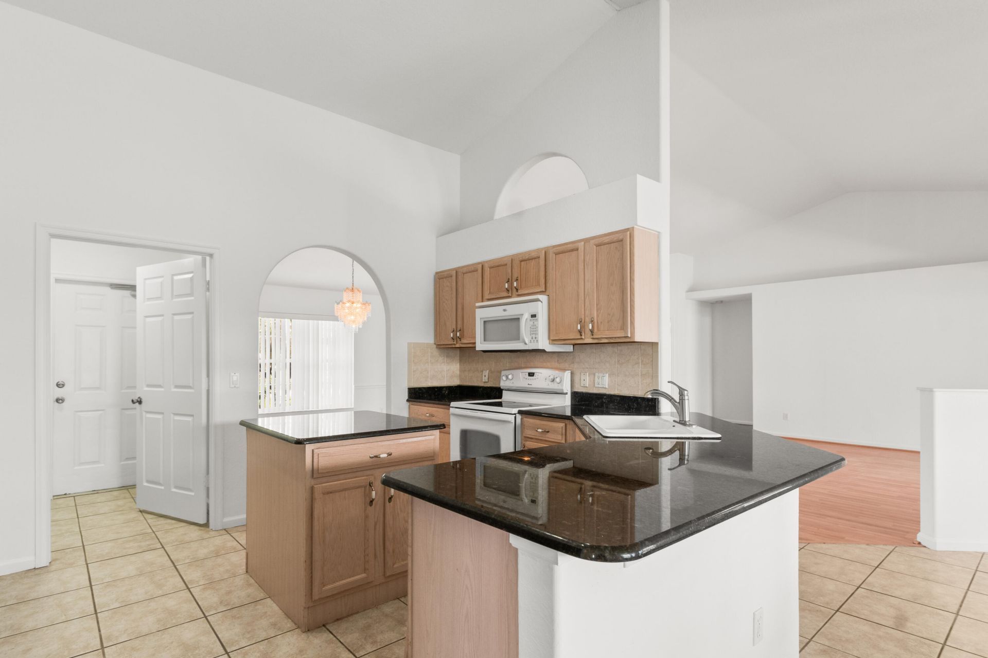5829 NW Gerald Circle, Port Saint Lucie, FL 34986 Photo