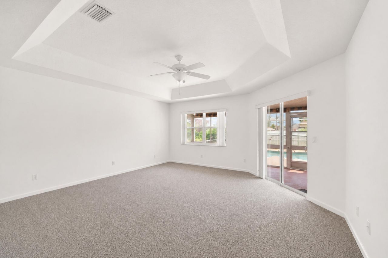 5829 NW Gerald Circle, Port Saint Lucie, FL 34986 Photo