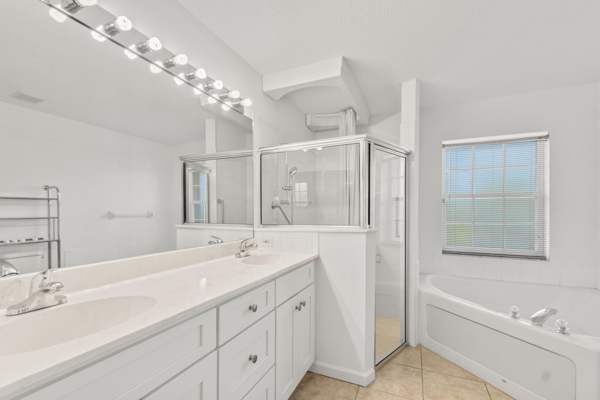 5829 NW Gerald Circle, Port Saint Lucie, FL 34986 Photo