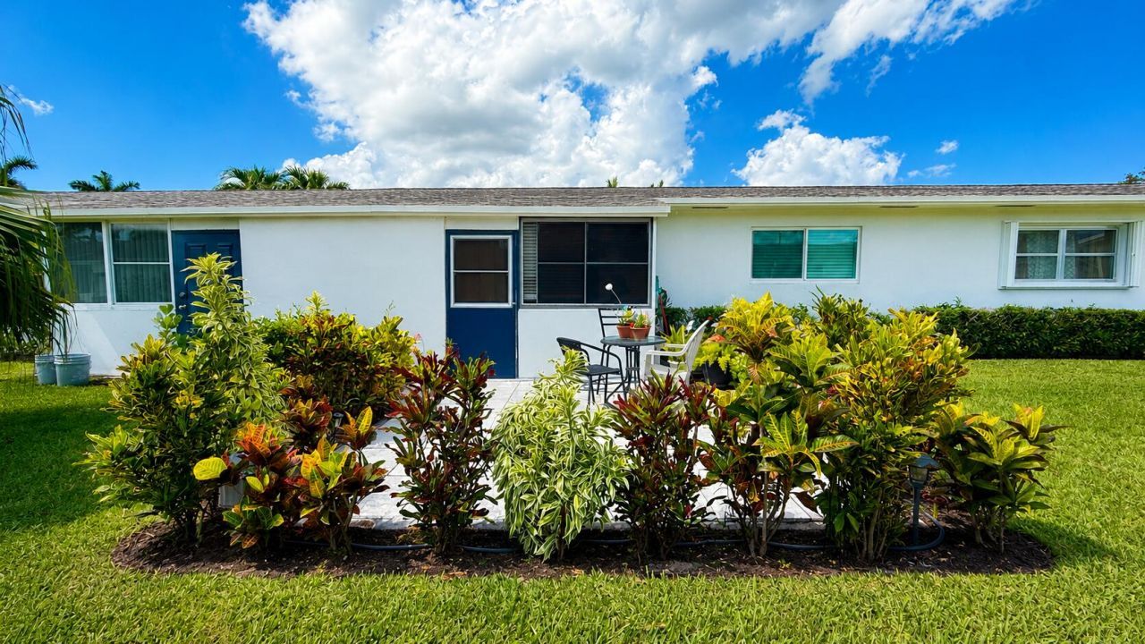 2716 E Emory Dr Drive E, Unit D, West Palm Beach, FL 33415 Photo