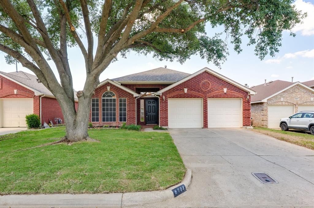 6708 Stockton Drive, Fort Worth, TX 76132 Main Photo