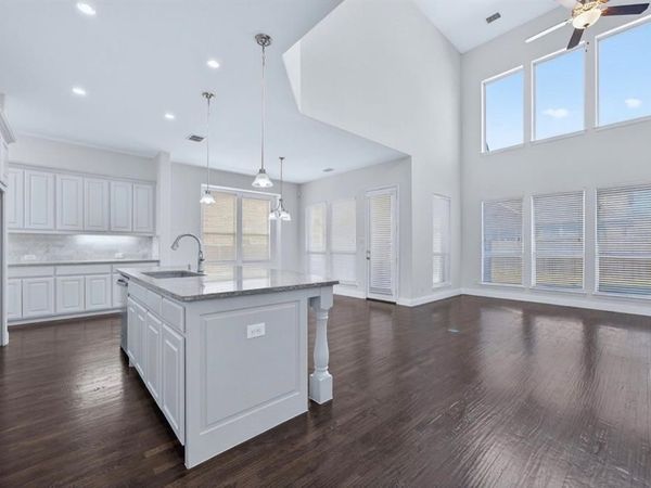922 Amber Knoll Drive, Rockwall, TX 75087