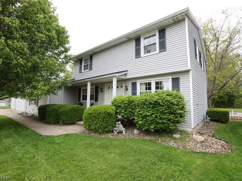 915 Nautical Drive, Vermilion, OH 44089 Photo 2