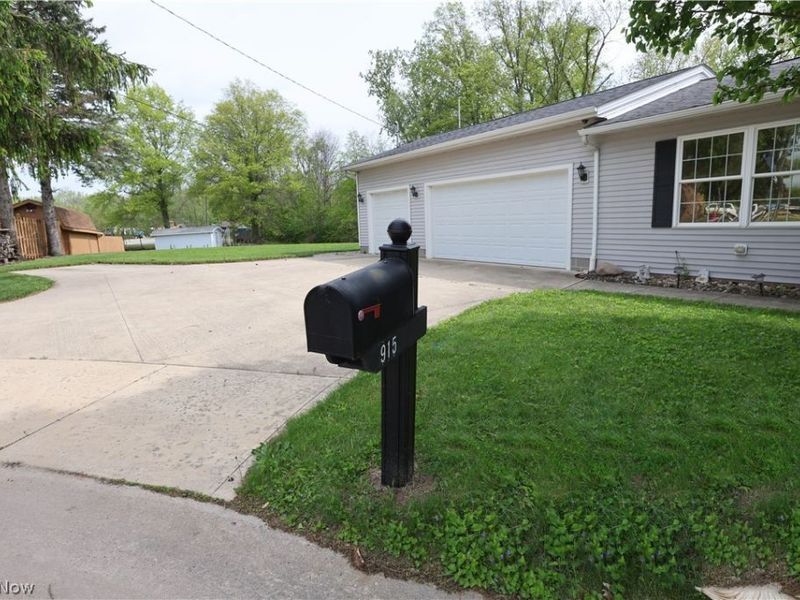 915 Nautical Drive, Vermilion, OH 44089 Photo 4