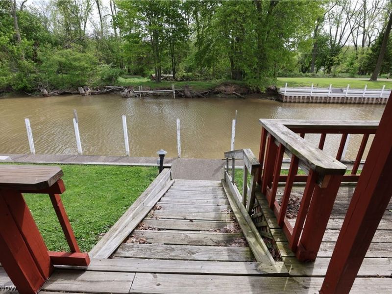 915 Nautical Drive, Vermilion, OH 44089 Photo 8
