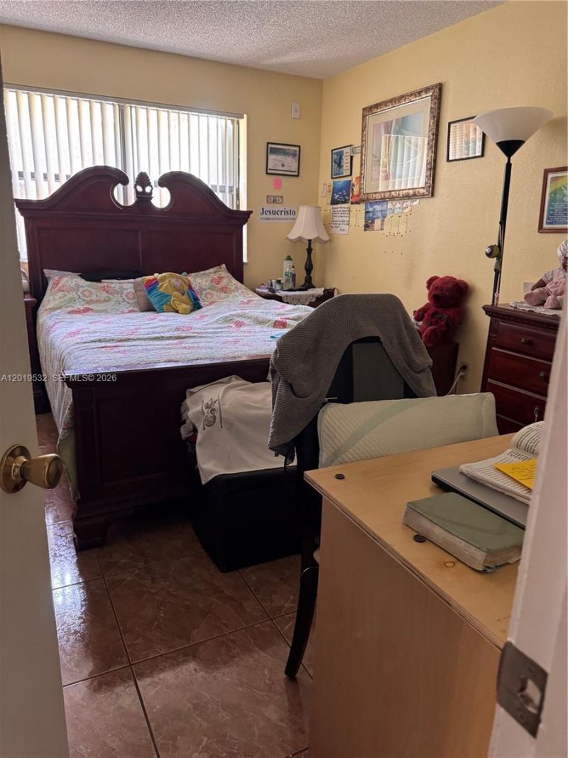 7115 NW 179th St , Unit 207, Hialeah, FL 33015 Photo