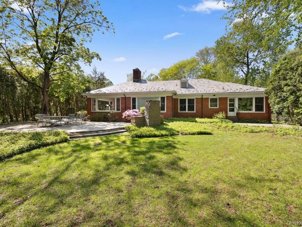 28 Paddington Road , Scarsdale, NY 10583