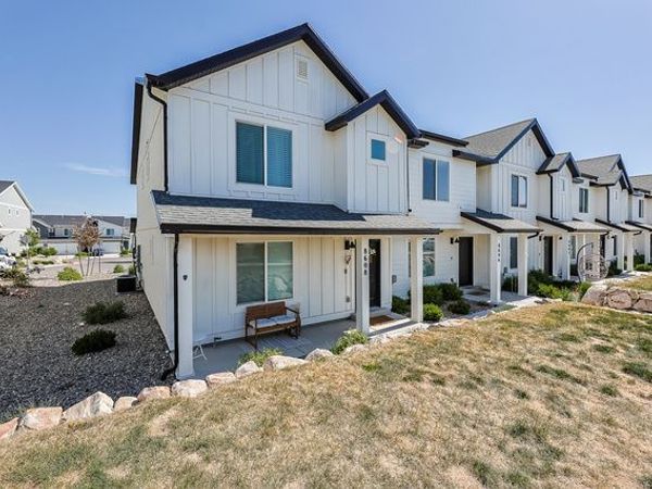 8608 W CORDERO DR, Magna, UT 84044