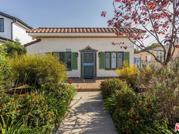 8932 Olin Street, Los Angeles, CA 90034