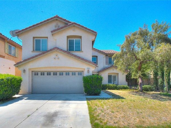 16865 Cascades Place, Fontana, CA 92336
