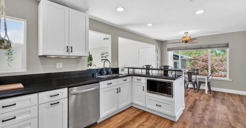 2350 Sequoia Lane, Reno, NV 89502 Photo