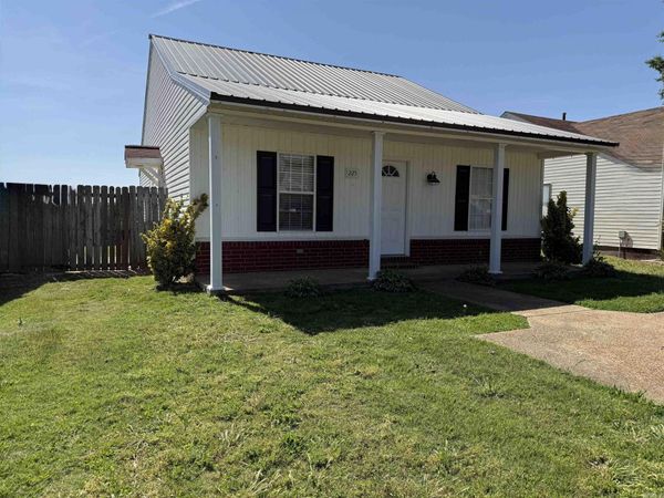 225 Sequoia St, Wynne, AR 72396