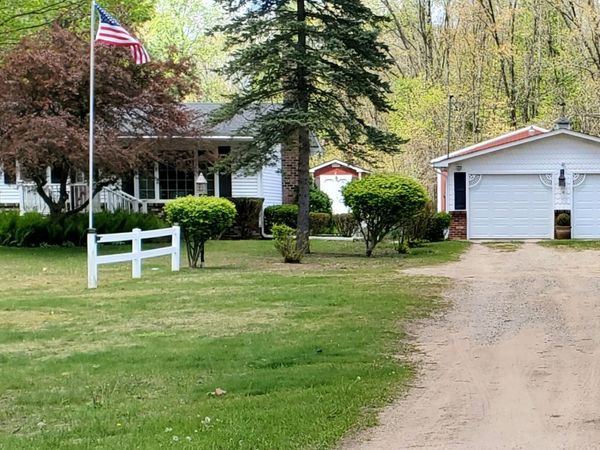2503 111th Avenue, Allegan, MI 49010