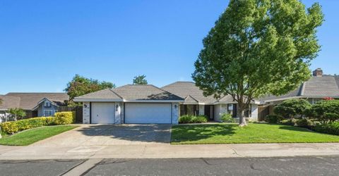 1812 Summerhill Dr, Roseville, CA 95661 Photo