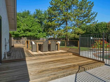 1812 Summerhill Dr, Roseville, CA 95661 Photo