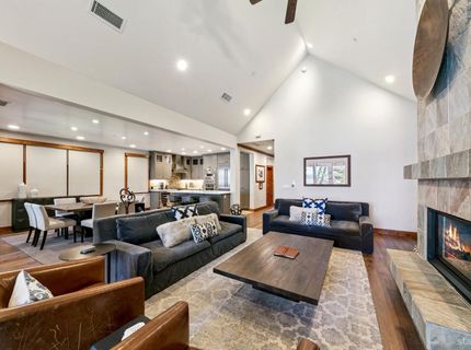 3371 Lake Tahoe Boulevard, Unit 6A, South Lake Tahoe, CA 96150 Photo