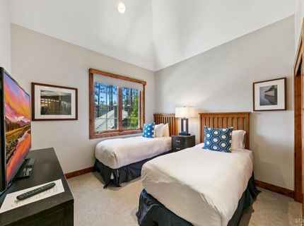 3371 Lake Tahoe Boulevard, Unit 6A, South Lake Tahoe, CA 96150 Photo