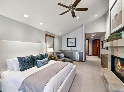 3371 Lake Tahoe Boulevard, Unit 6A, South Lake Tahoe, CA 96150 Photo