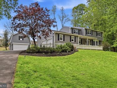 294 GREEN VALLEY ROAD, LANGHORNE, PA 19047