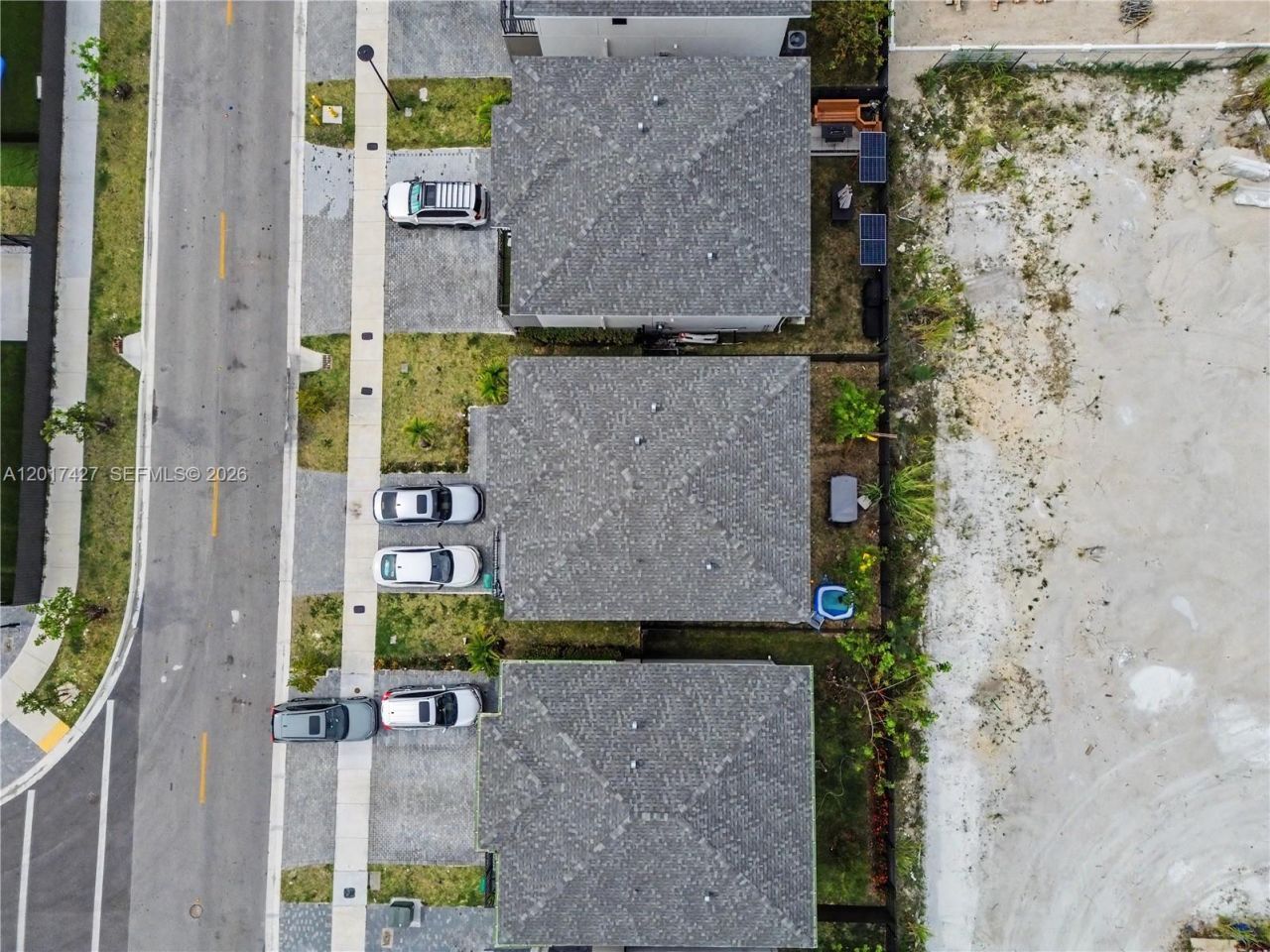 227 NW 13th Pl, Florida City, FL 33034 Photo
