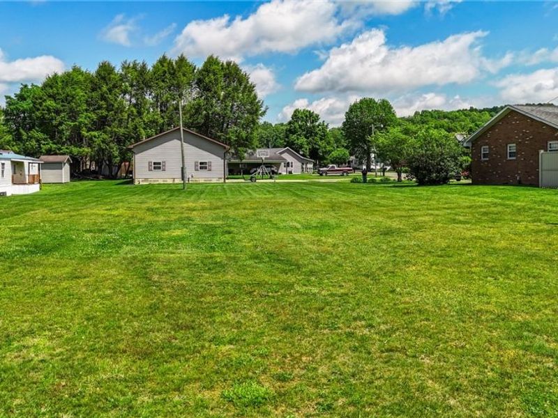 6 Gale Avenue, Newport, OH 45768 Photo 5