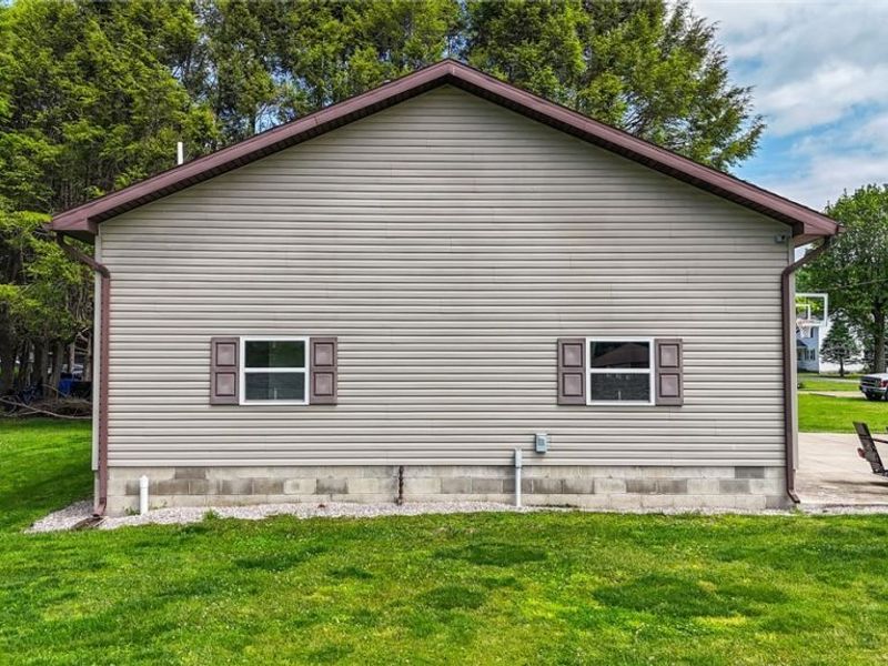 6 Gale Avenue, Newport, OH 45768 Photo 8