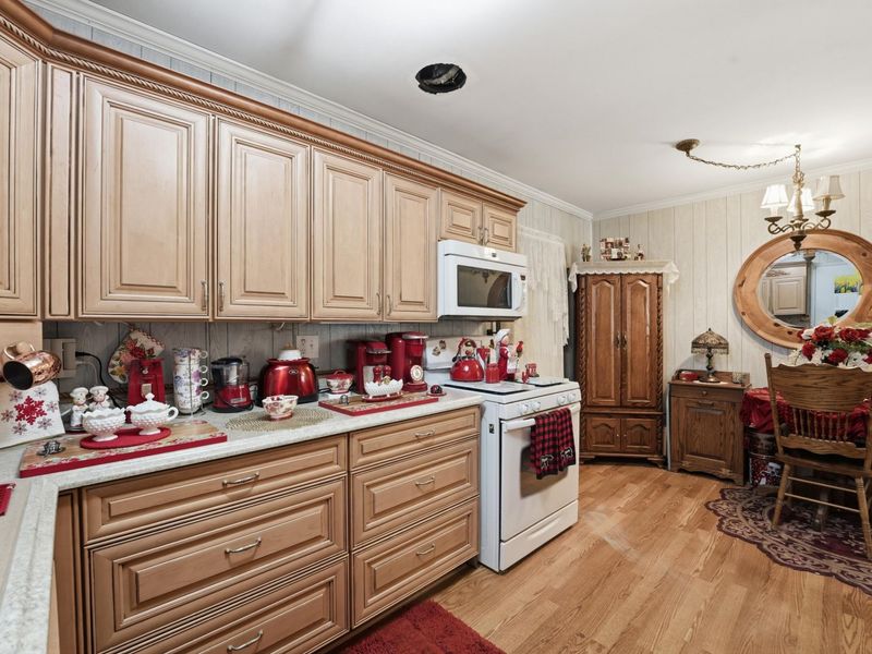 3532 Tremaine Road, Columbus, OH 43232 Photo 11