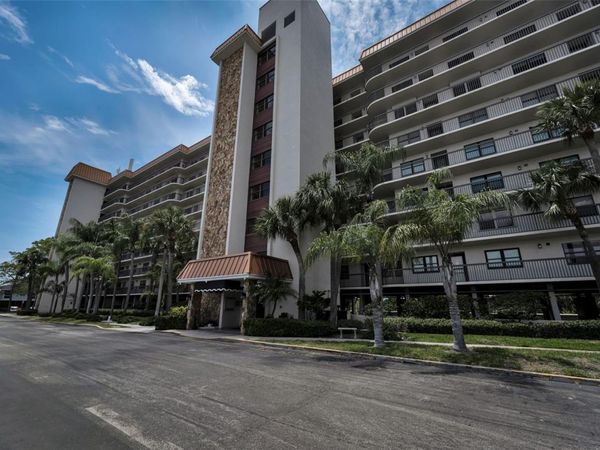 5400 PARK ST. NORTH , Unit 303, ST PETERSBURG, FL 33709