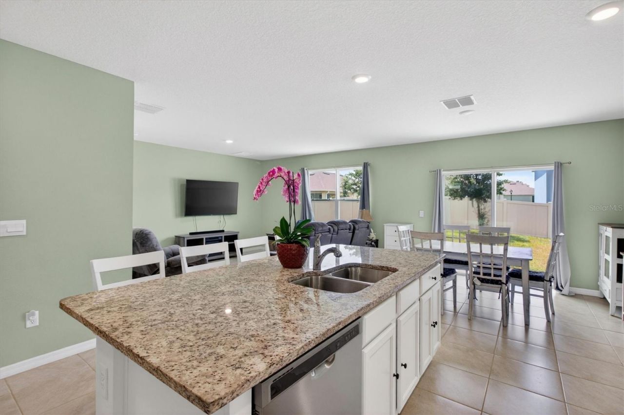 11112 Amber Ridge Drive, Zellwood, FL 32798 Photo