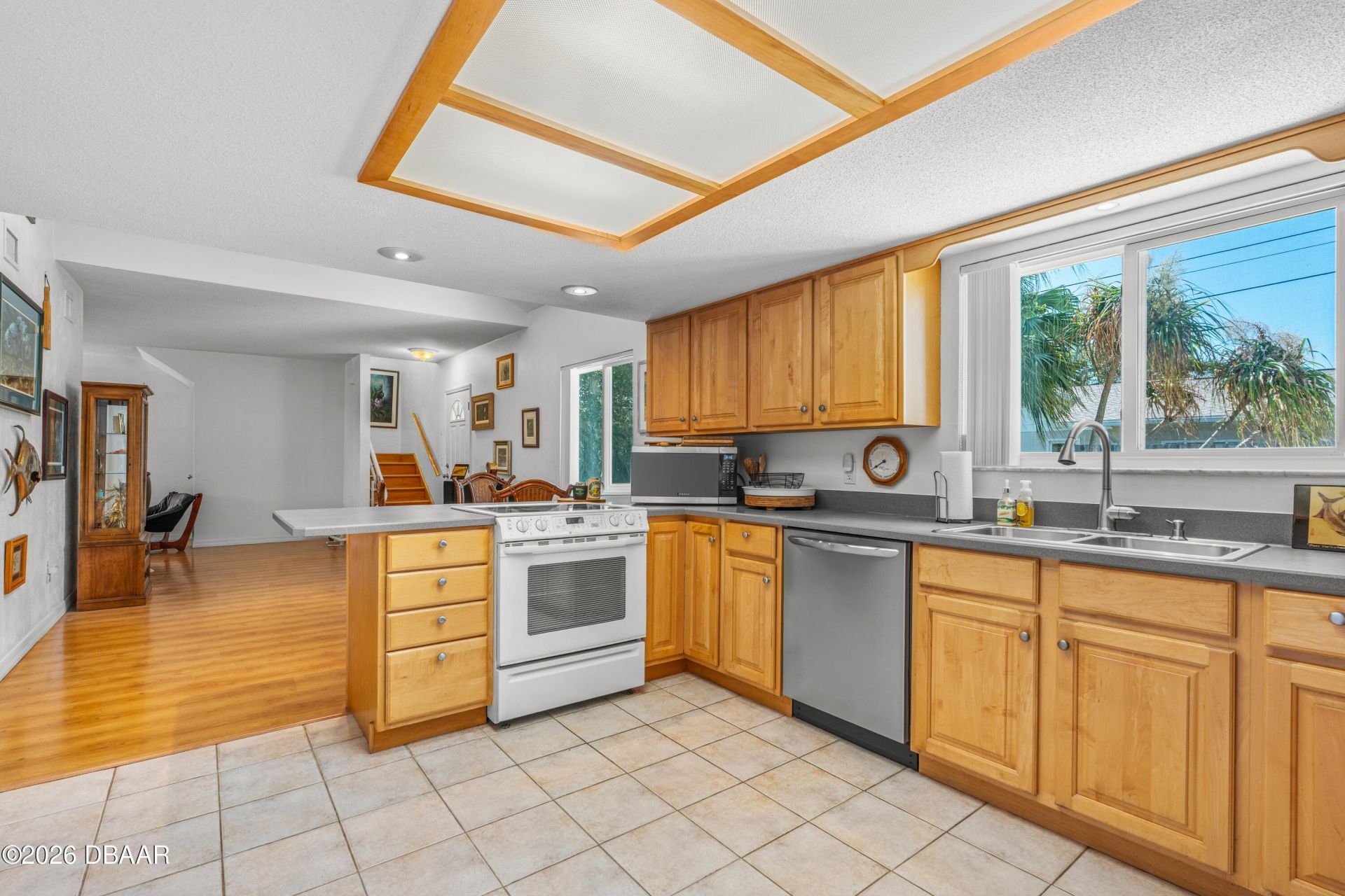 1818 S Riverside Drive, Edgewater, FL 32141 Photo