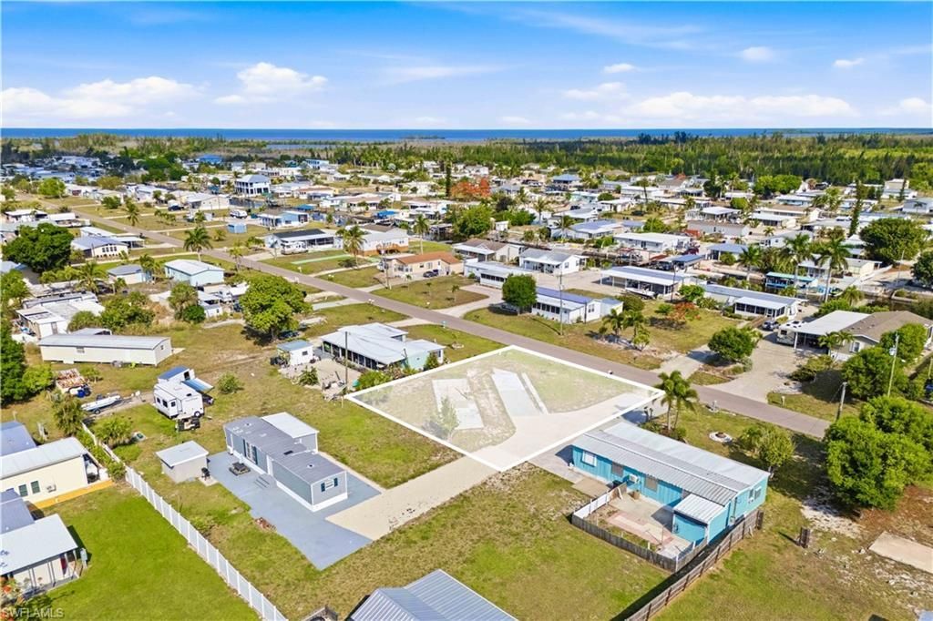 4841 Sandpiper Dr, Saint James City, FL 33956 Photo