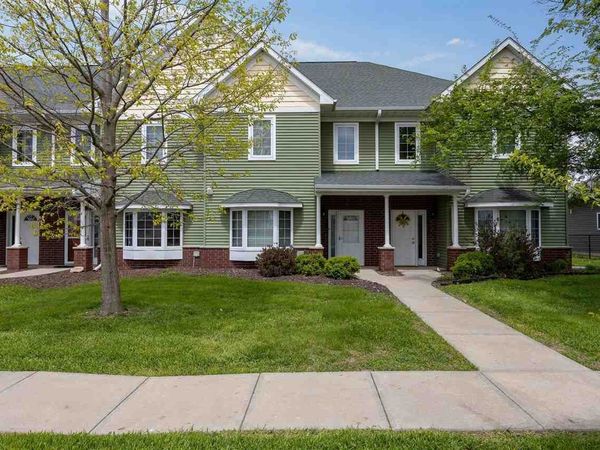 2628 Pinto Ln, Iowa City, IA 52240