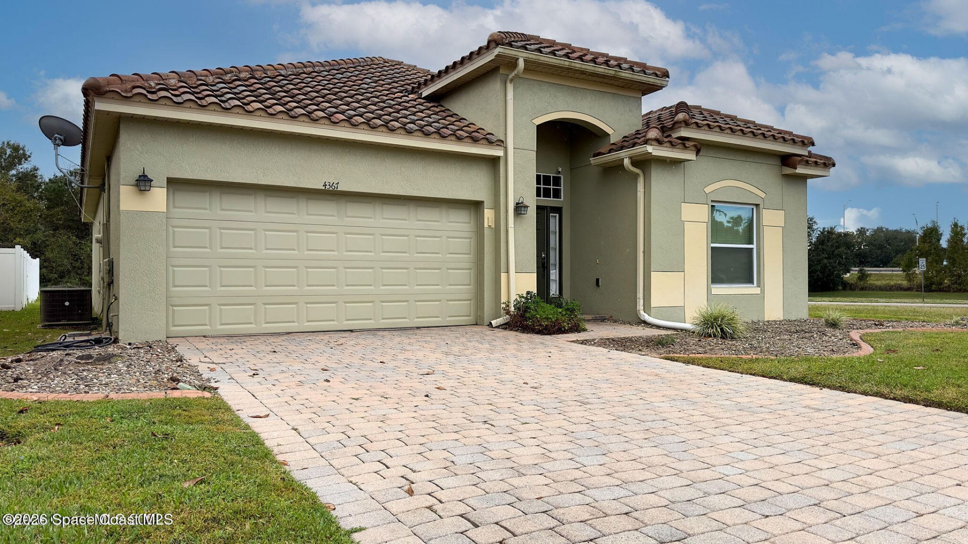 4367 Fitzroy Reef Drive , Mims, FL 32754 Photo