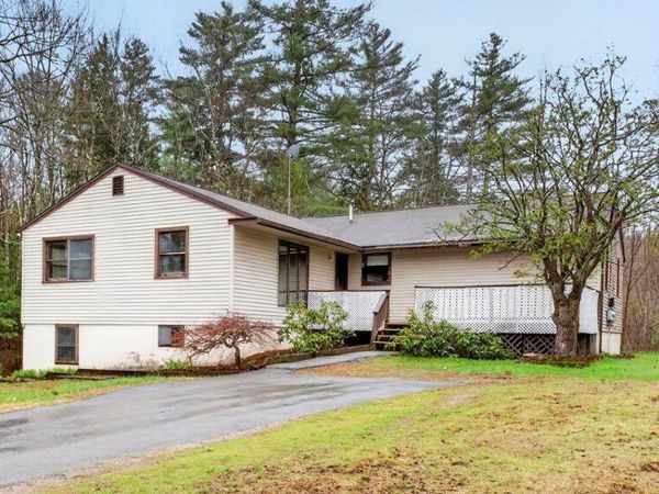 414 Fremont Road, Chester, NH 03036